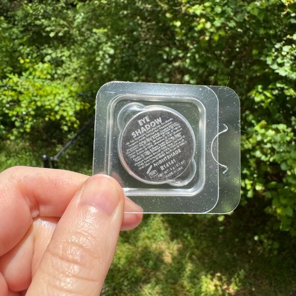 OSP Cosmetics Mid-Size Eye Shadow, in Nightshade, Pan Form - Picture 4 of 7